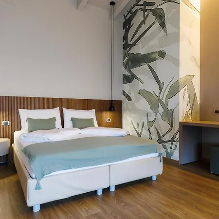 Piccolo Hotel