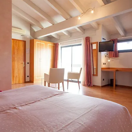 Piccolo 3* מאלצ'סינה